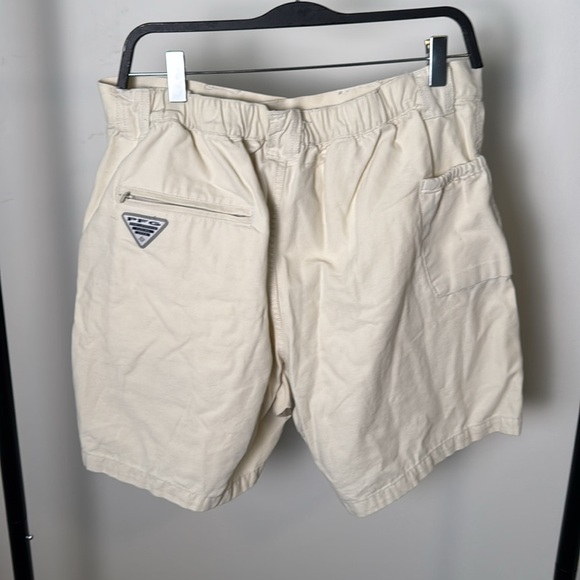Men's Columbia PFG Khaki Outdoor Fishing Casual Cargo Shorts Size M 7" Inseam - Picture 4 of 8